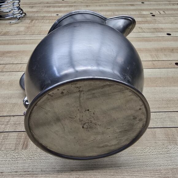 Vintage Oneida Heirloom Handled Pewter Pitcher 7” Height Heritage Old Money - Picture 9 of 11